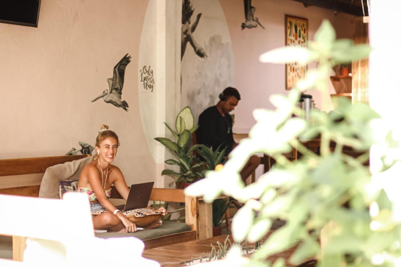Zeneidas Surf Garden Playa Santa Teresa  Ngoại thất bức ảnh