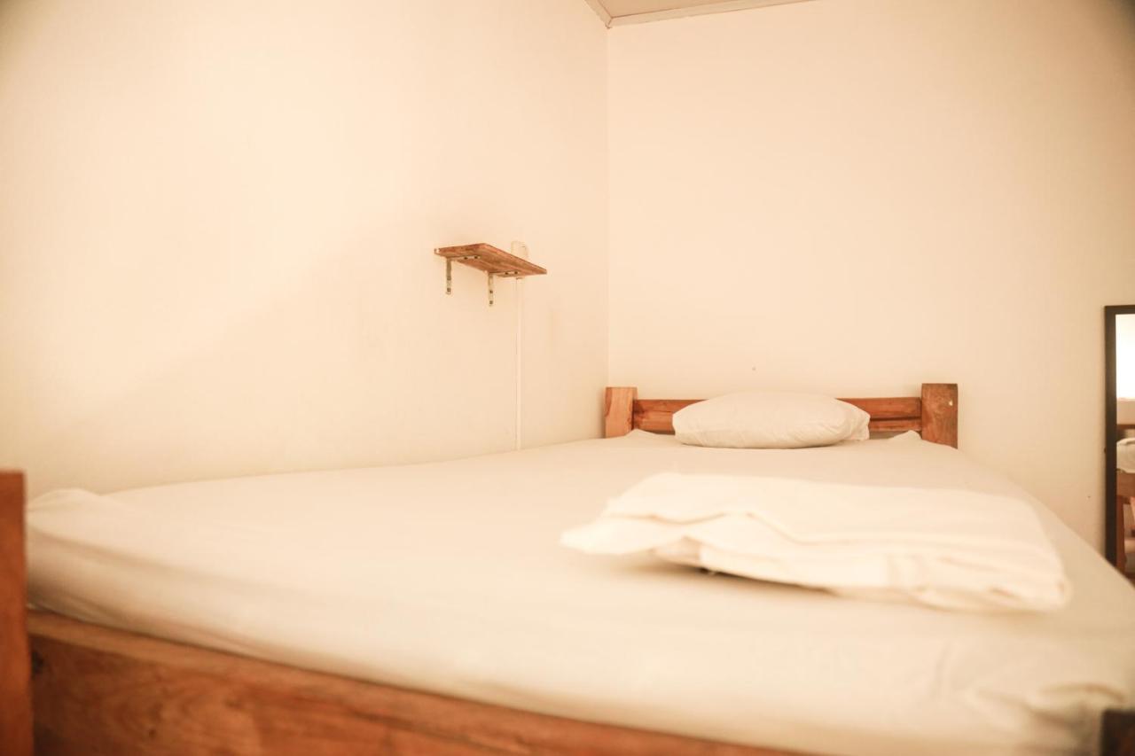 Zeneidas Surf Garden Playa Santa Teresa  Ngoại thất bức ảnh