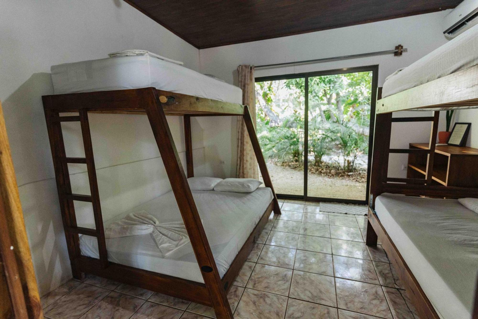 Zeneidas Surf Garden Playa Santa Teresa  Ngoại thất bức ảnh